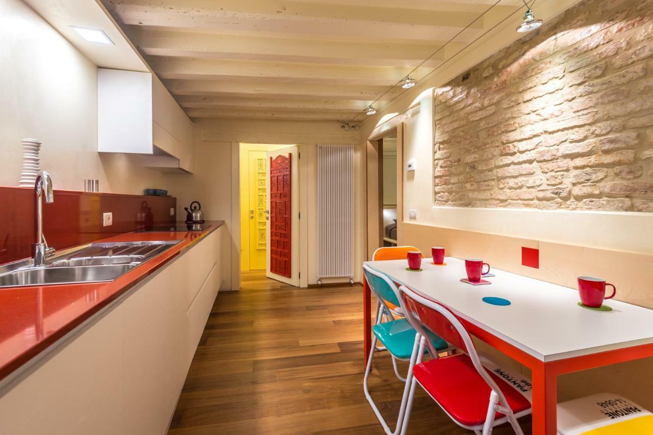Apartments Moon Or Dama Βενετία Εξωτερικό φωτογραφία
