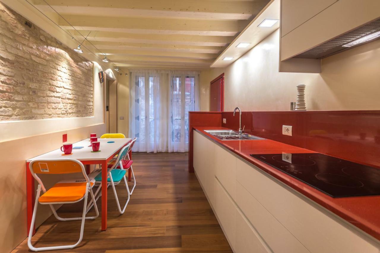 Apartments Moon Or Dama Βενετία Εξωτερικό φωτογραφία